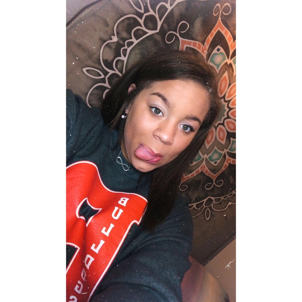 Meet your Posher, Journee